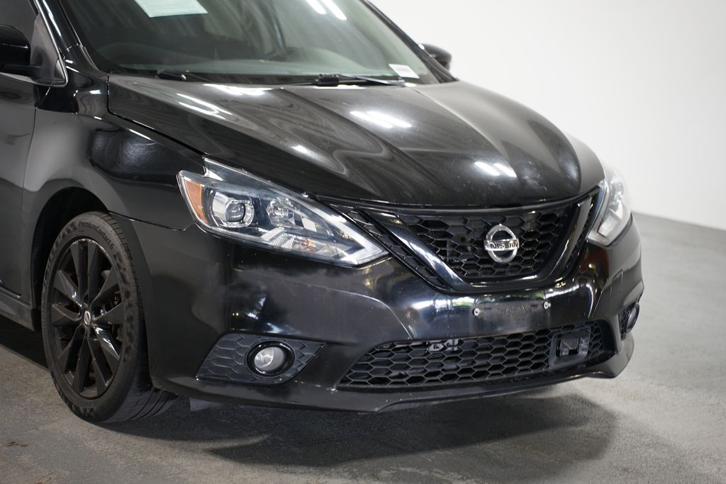 Thumbnail: 2018 Nissan Sentra - 4