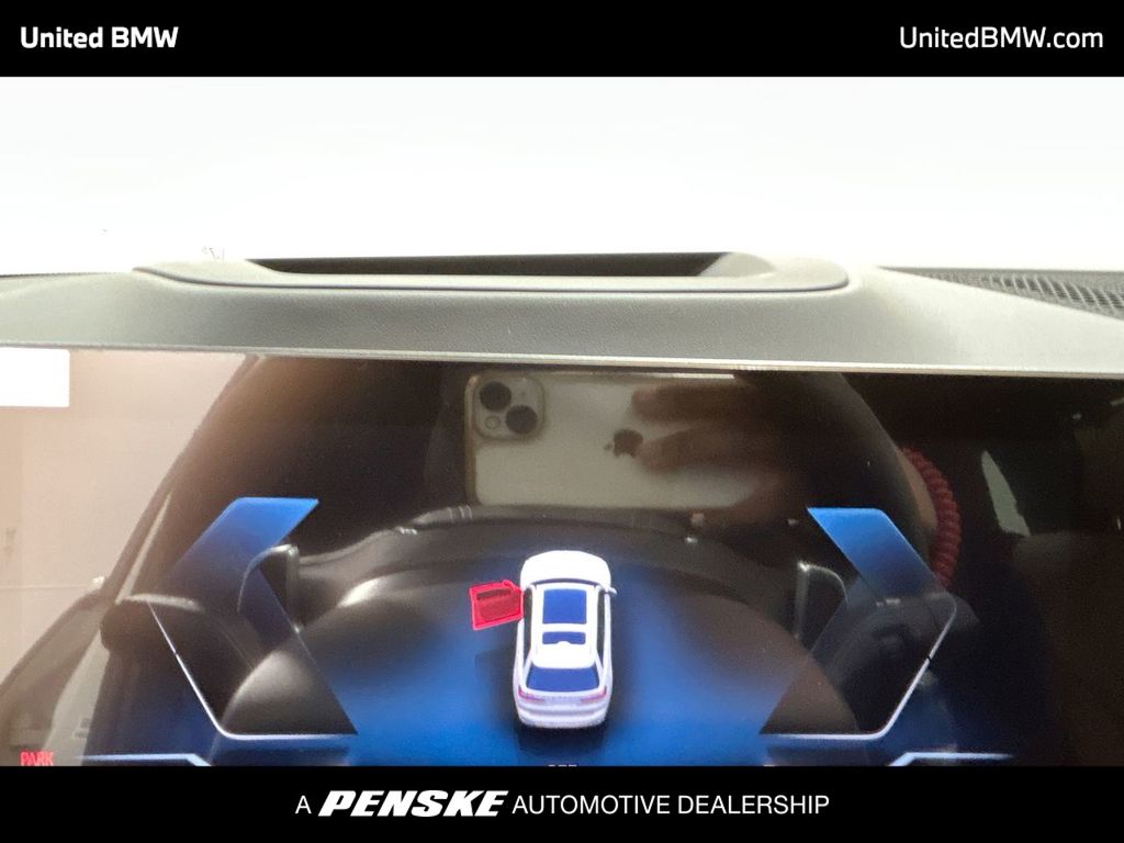 Thumbnail: 2026 BMW X7 - 15