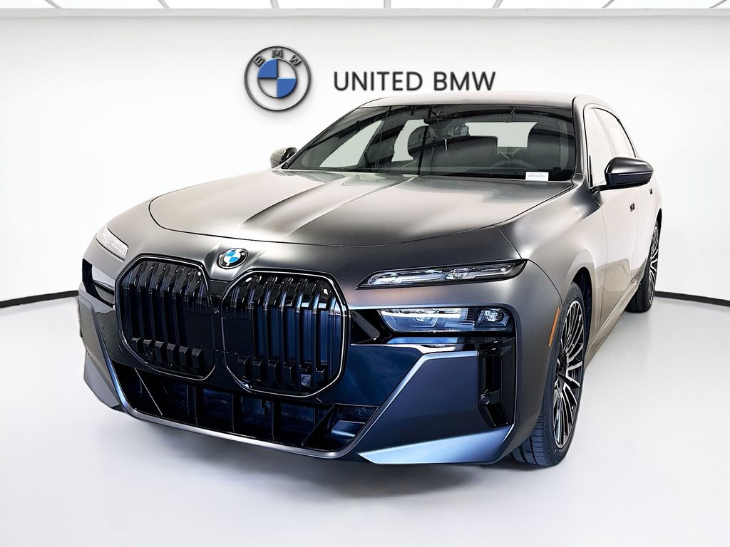 Thumbnail: 2026 BMW 7 Series - 30
