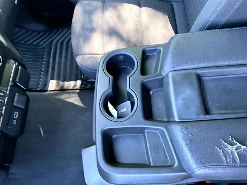 2023 Chevrolet Silverado 1500 — photo 19