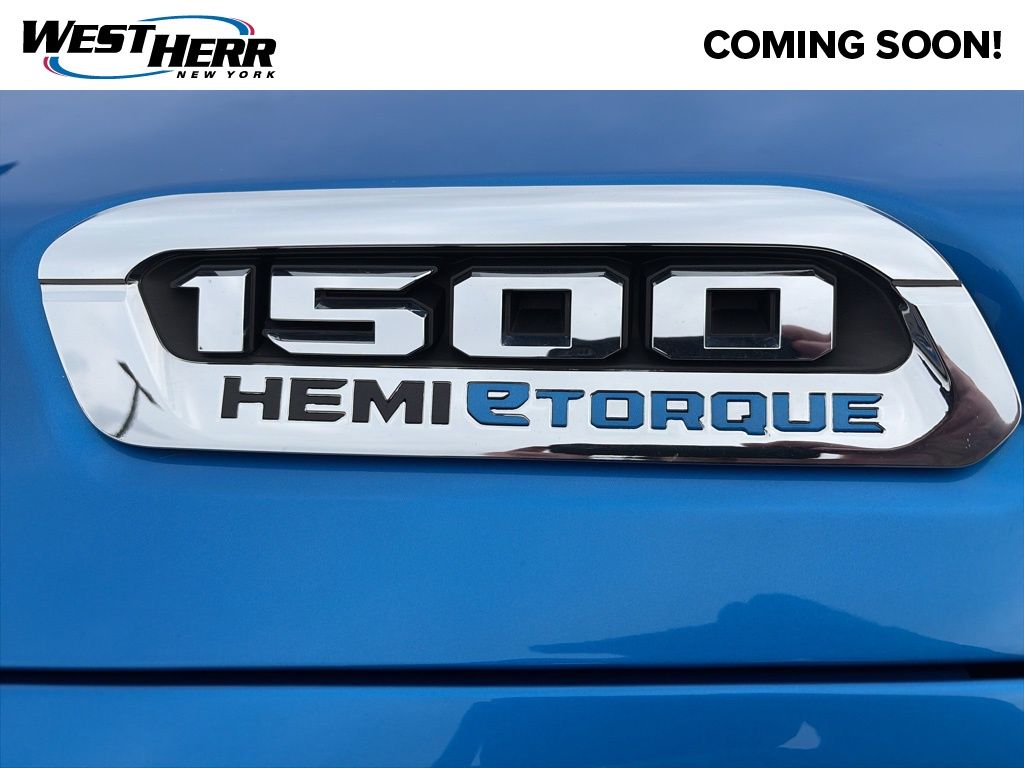 Certified Used 2022 Blue Ram Big Horn/Lone Star image 5