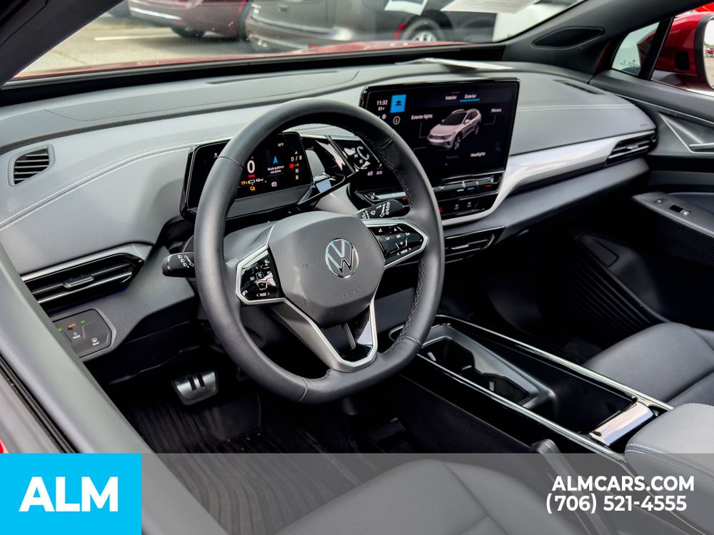 Used 2023 Blue Volkswagen Pro S image 10