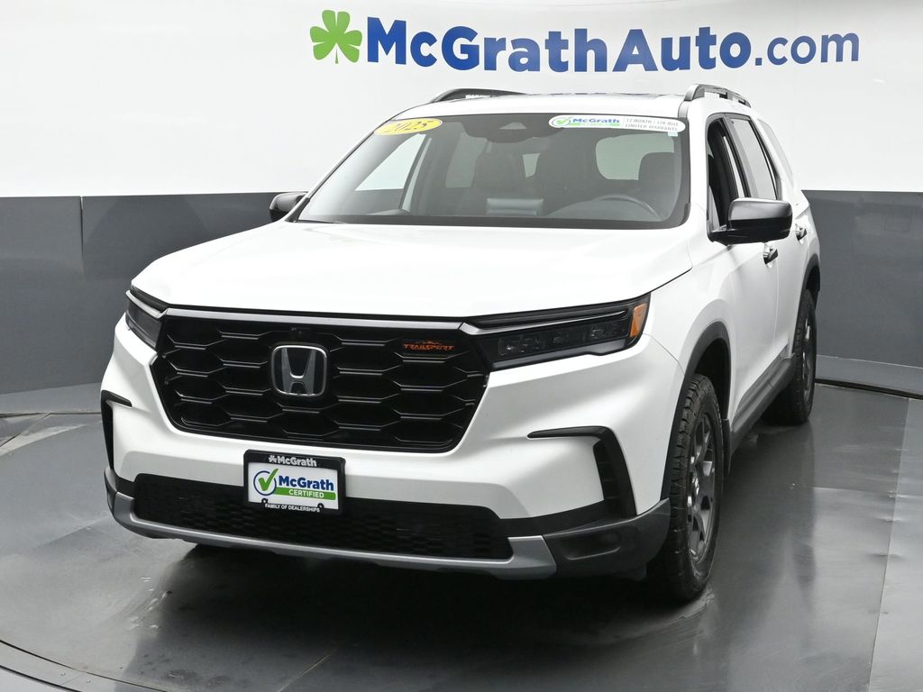 Certified Used 2025 White Honda TrailSport image 5