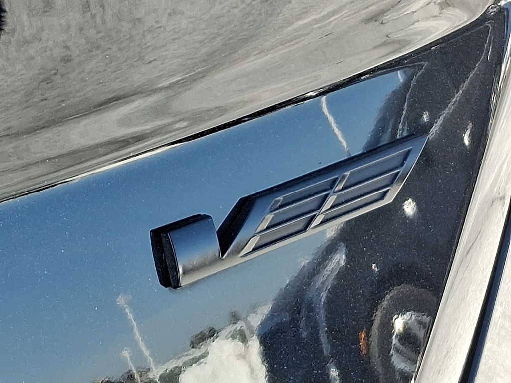 Thumbnail: 2023 Cadillac CT4 - 32