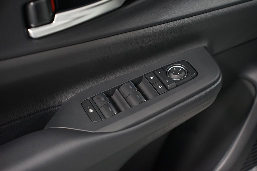 Thumbnail: 2026 Toyota Prius - 30