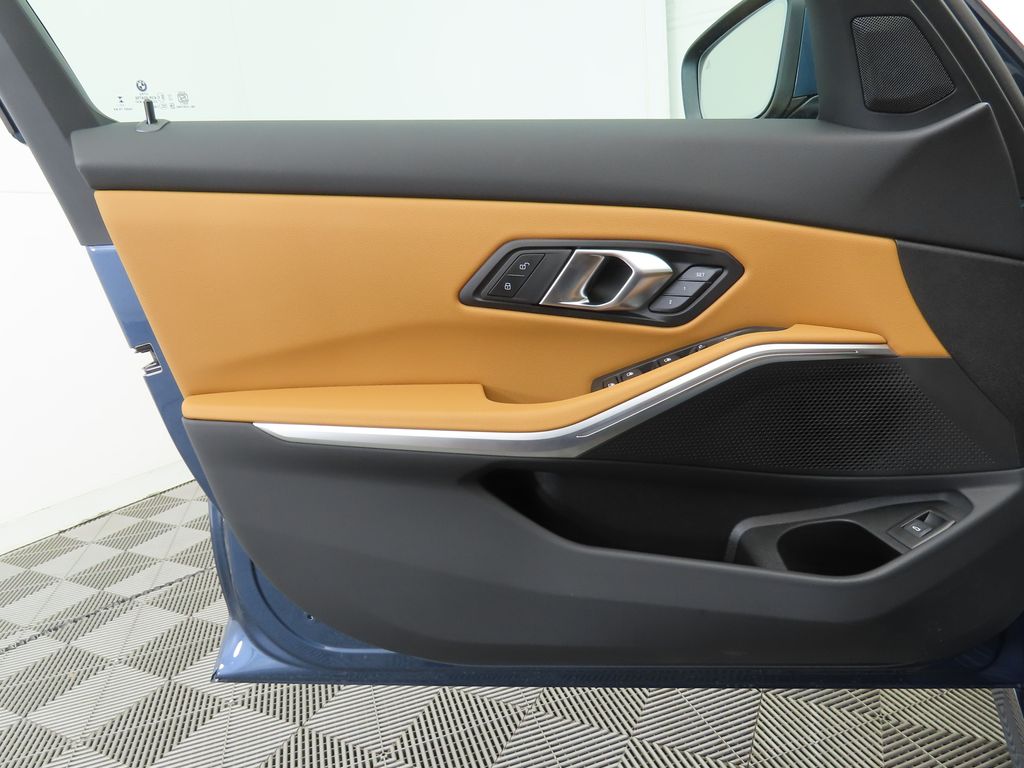 Thumbnail: 2026 BMW 3 Series - 24