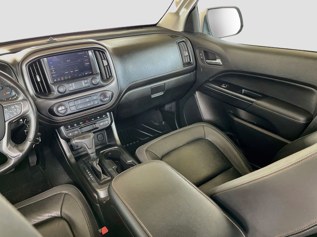 2021 GMC Canyon AT4 w/Leather White at AutoSavvy Houston Northwest