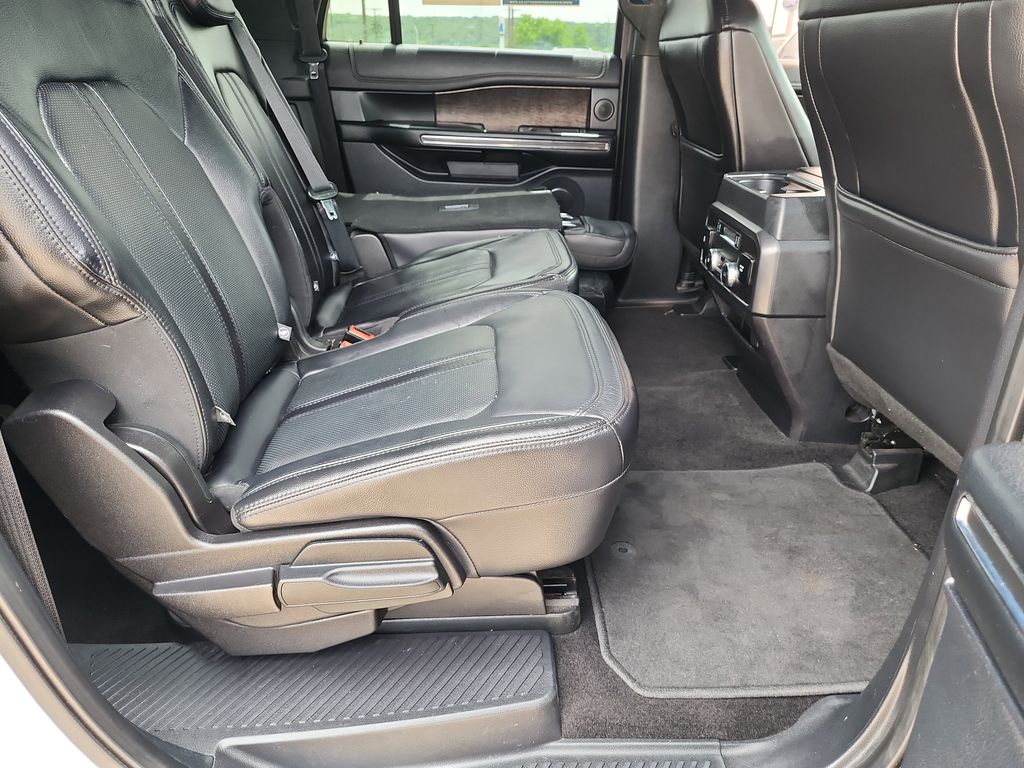 2019 Ford Expedition Max Limited photo