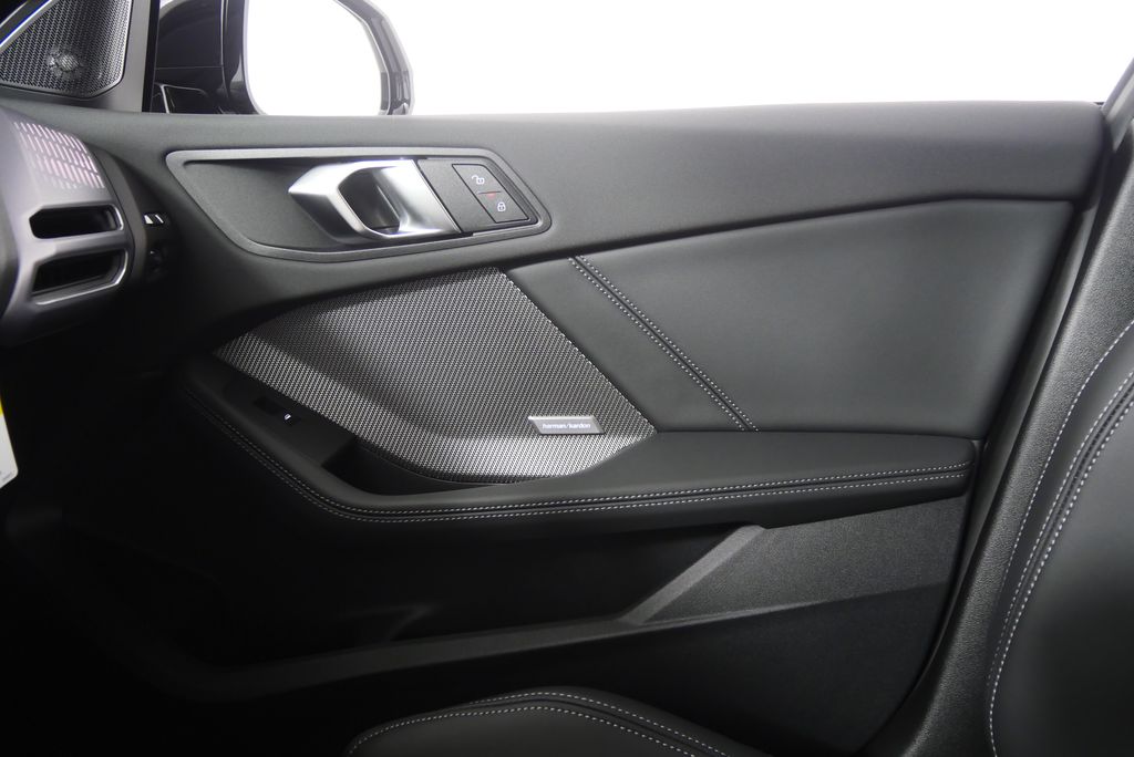 Thumbnail: 2026 BMW 2 Series - 23