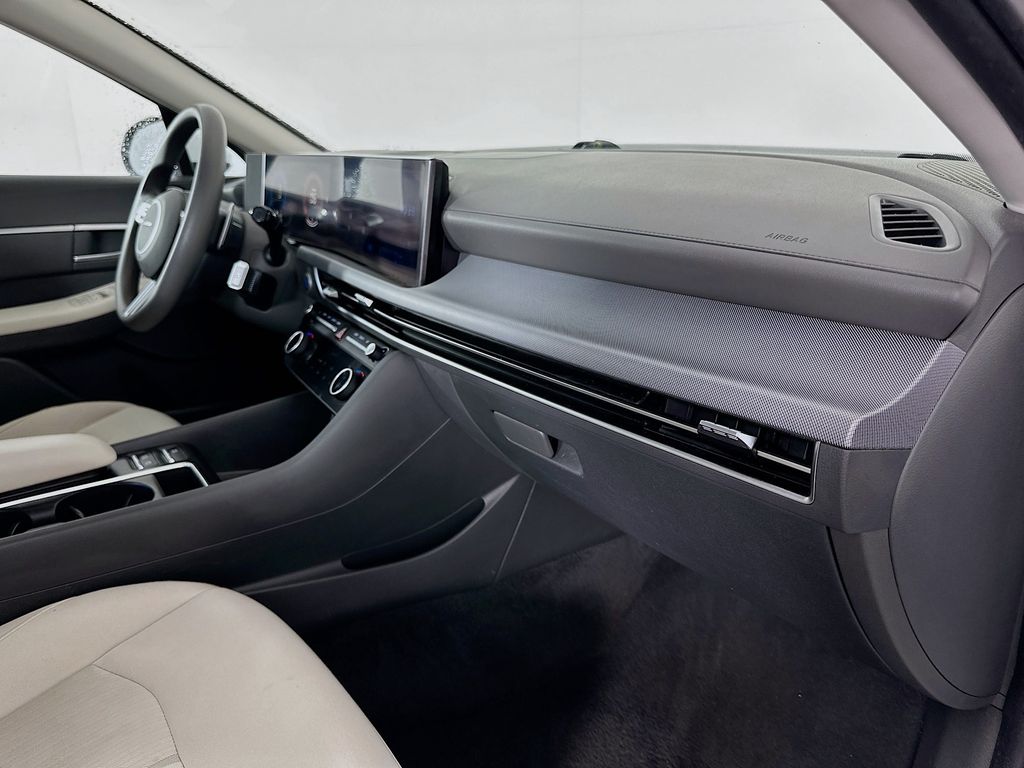 Thumbnail: 2024 Hyundai Sonata - 27