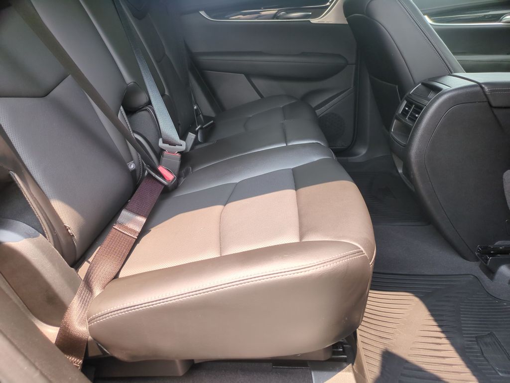 2023 Cadillac XT5 AWD Premium Luxury