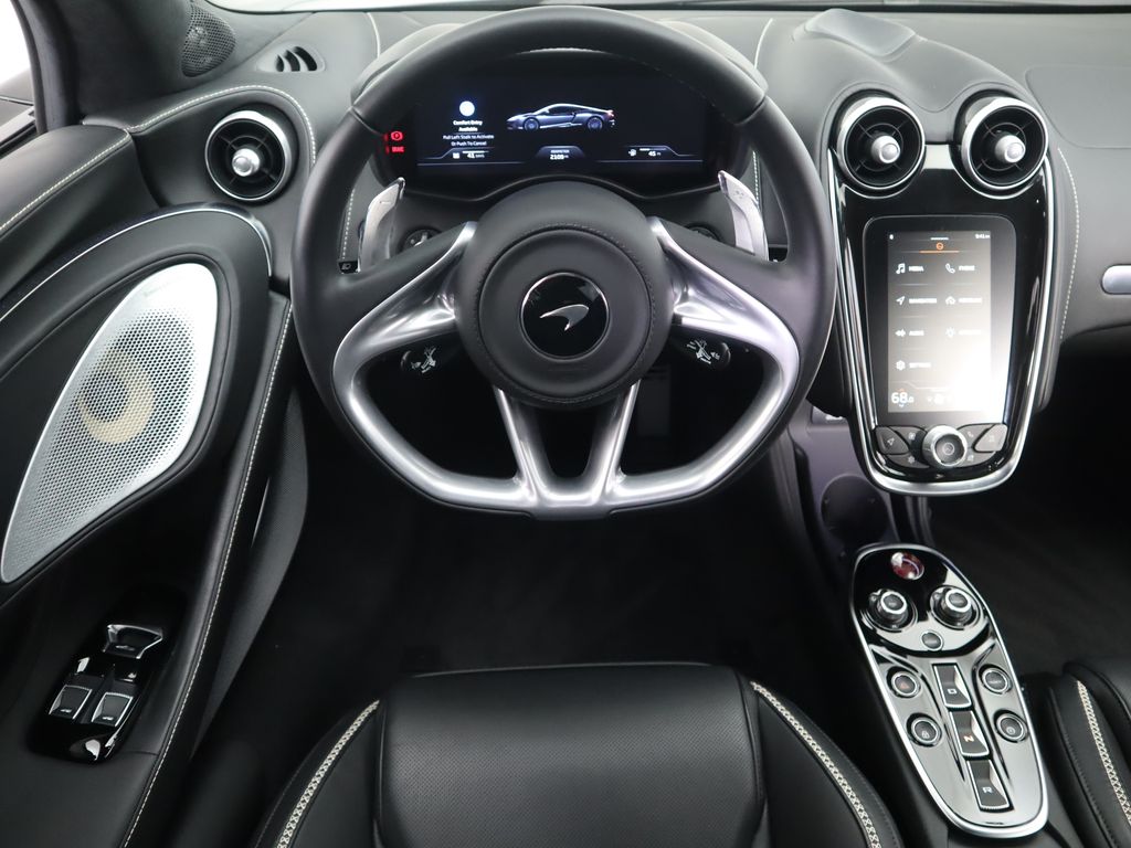 Thumbnail: 2023 Mclaren GT - 10