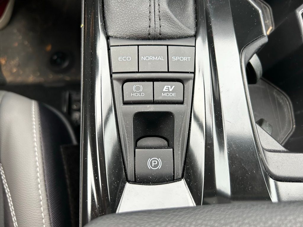 Thumbnail: 2025 Toyota Camry - 28