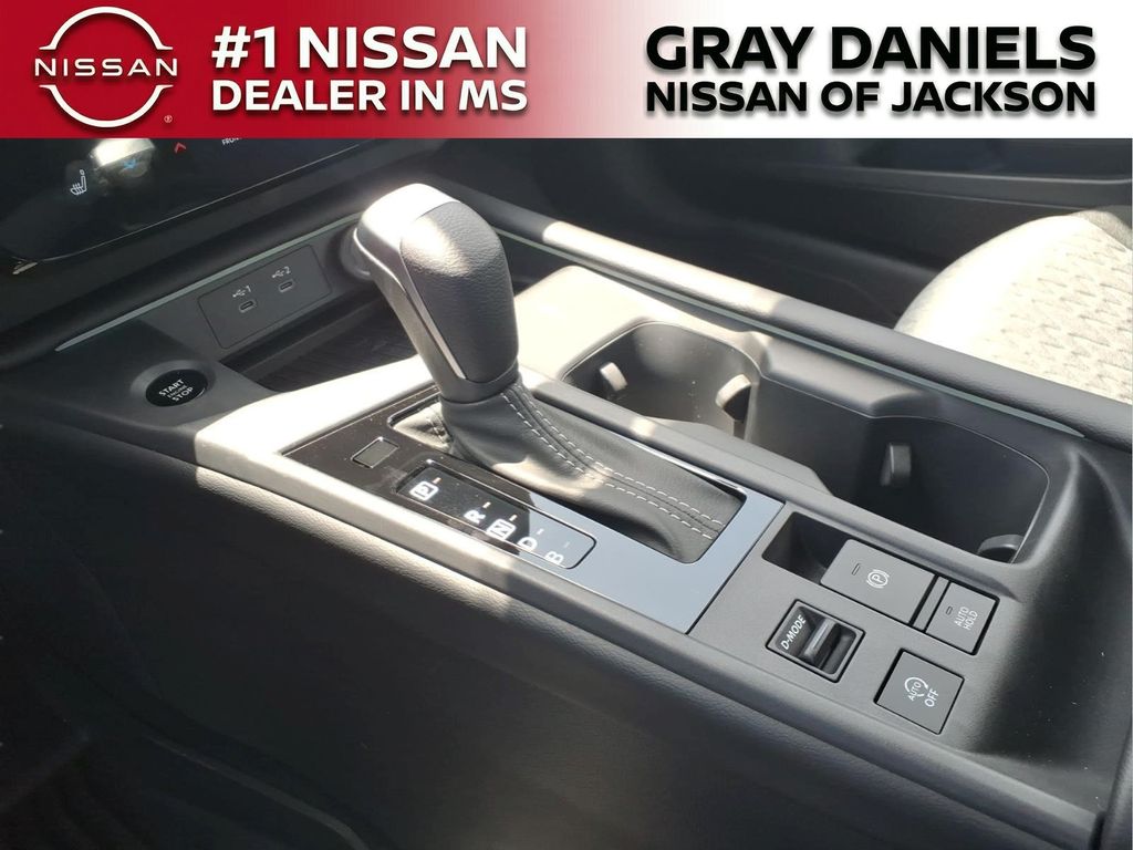 New 2026 Nissan Sentra Sedan