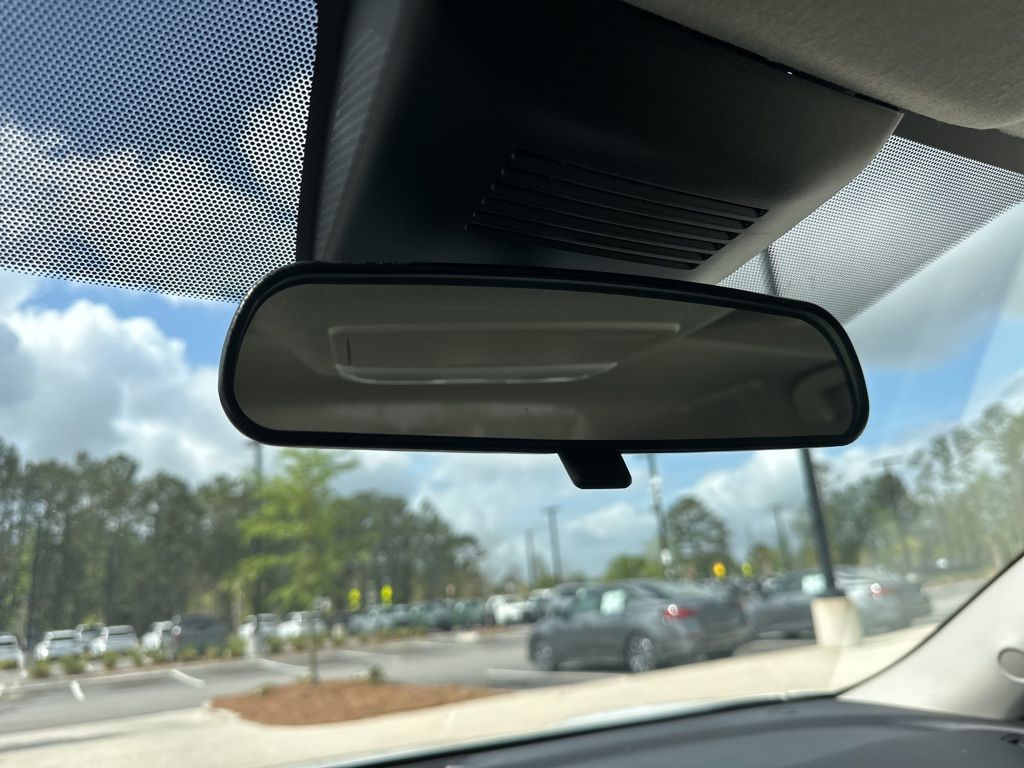 2024 Aspen White Tricoat Nissan Sentra SV FWD Sedan