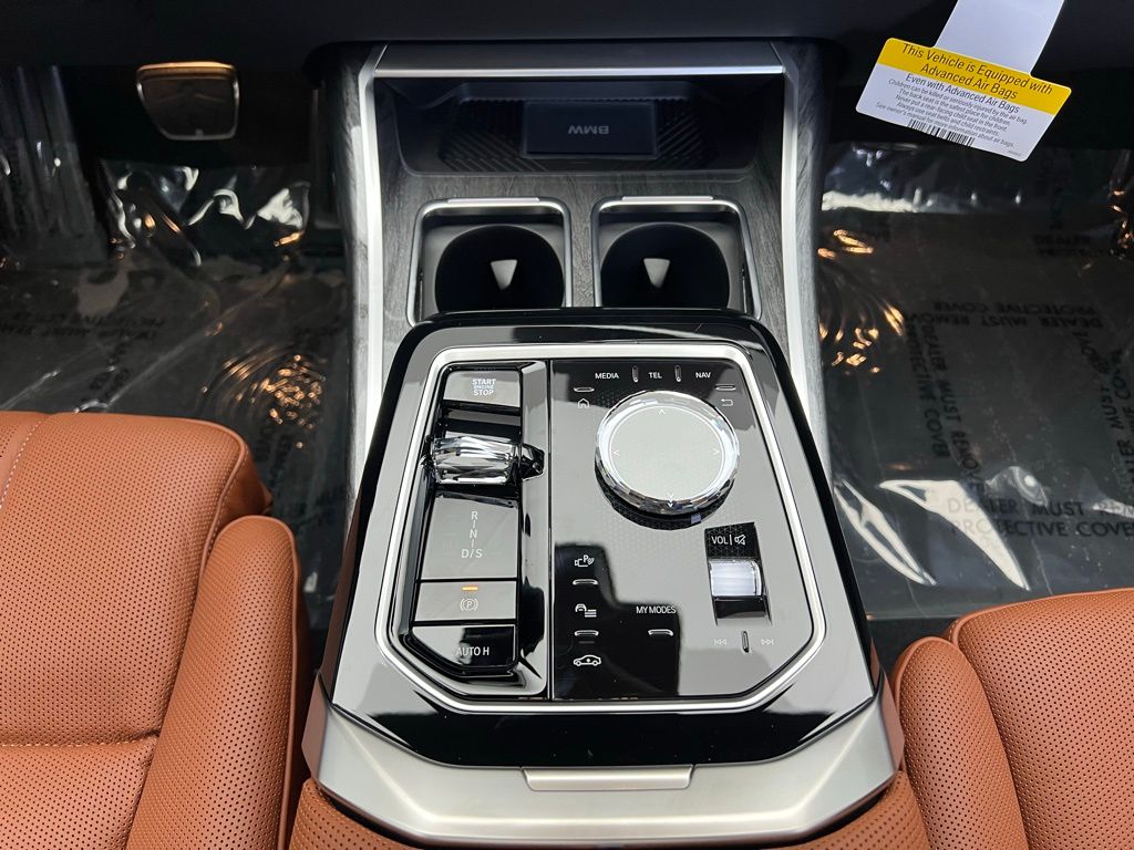 Thumbnail: 2025 BMW 7 Series - 11