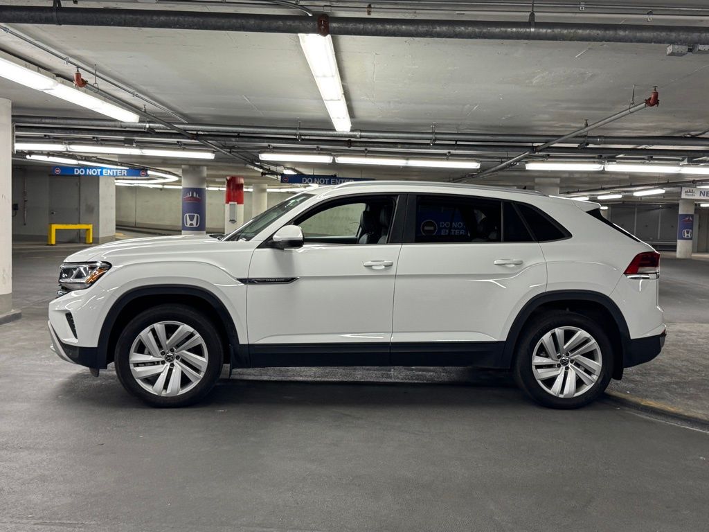 2021 Volkswagen Atlas Cross Sport 2.0T SE w/Technology 32