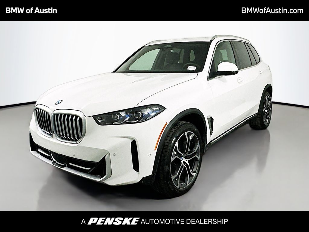 2026 BMW X5 sDrive40i Hero Image