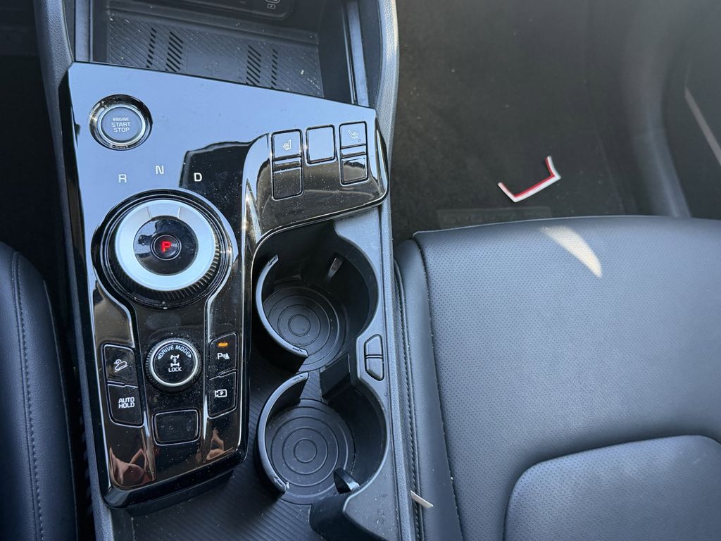 used 2024 Kia Sportage Hybrid car, priced at $27,394