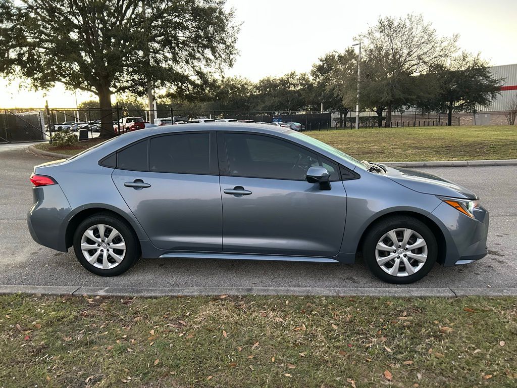 Thumbnail: 2023 Toyota Corolla - 6