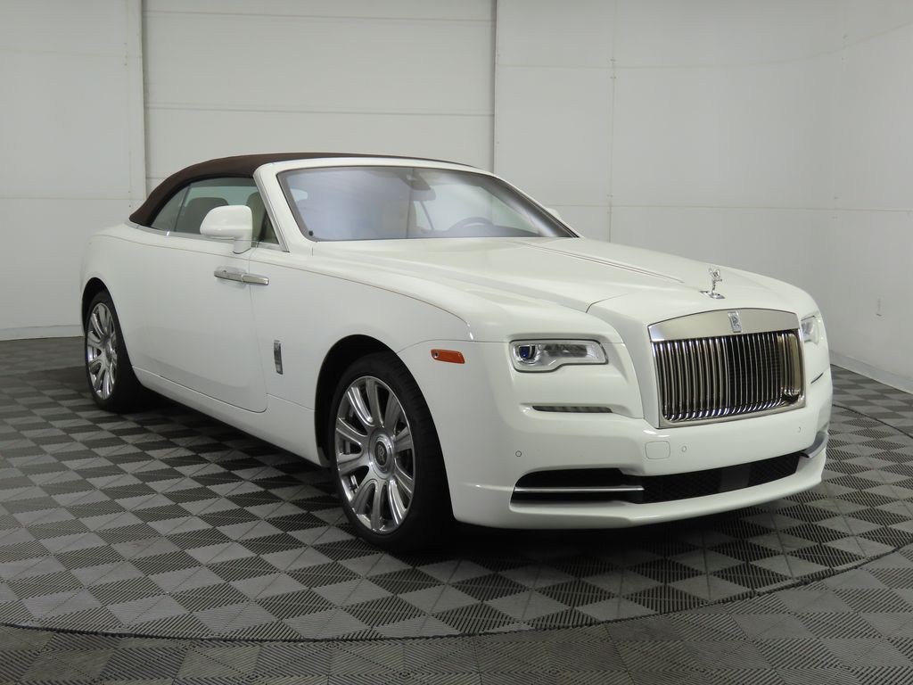 2017 Rolls-Royce Dawn  11