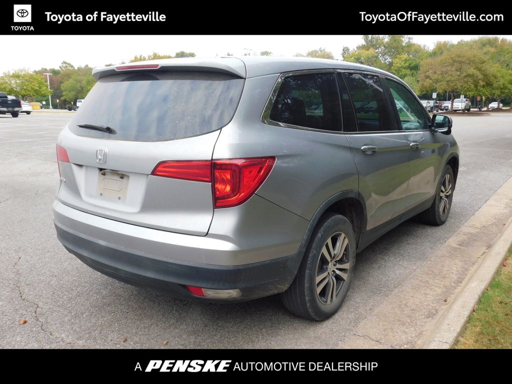 Thumbnail: 2018 Honda Pilot - 4