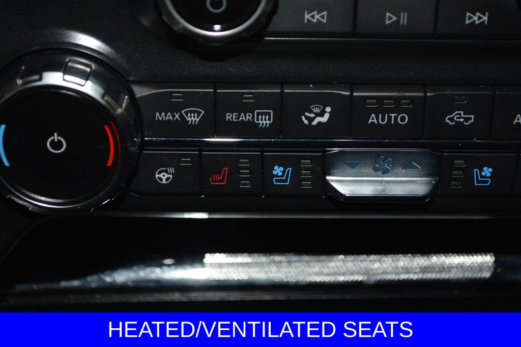 Certified Used 2022 Oxford White Ford Raptor image 22