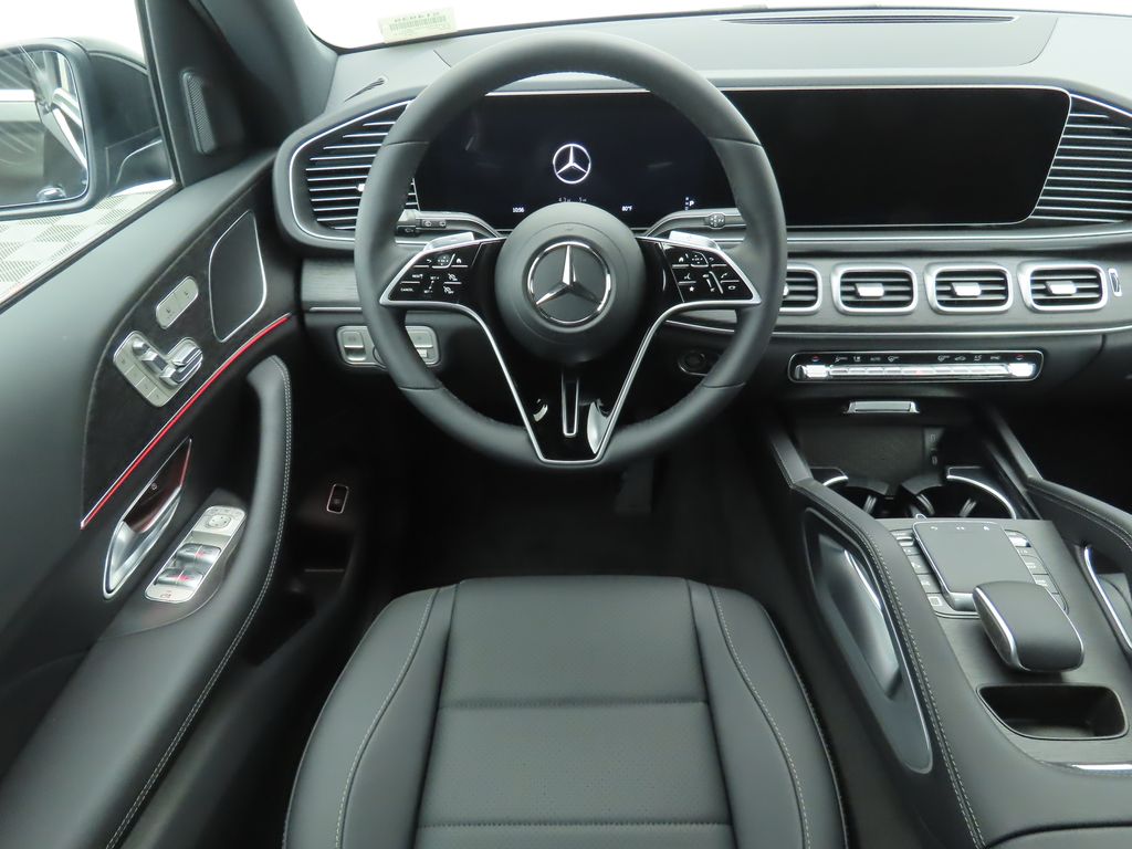 Thumbnail: 2026 Mercedes-Benz GLE - 10