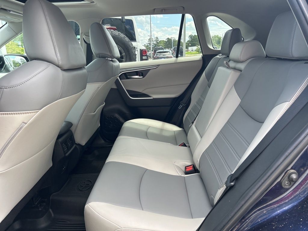 2022 Toyota RAV4 XLE Premium
