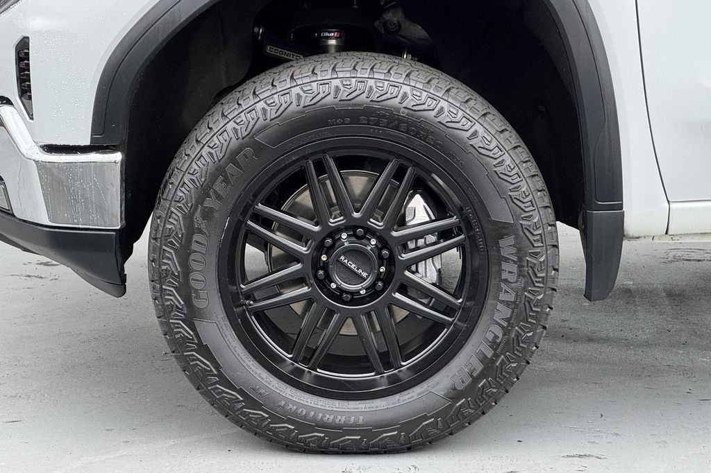 used 2023 GMC Sierra 1500 car, priced at $46,961