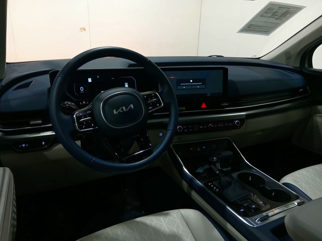 2025 Kia Carnival MPV SX