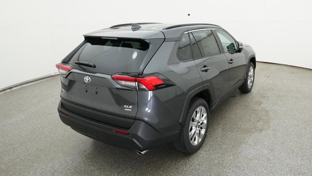 Thumbnail: 2025 Toyota RAV4 - 2