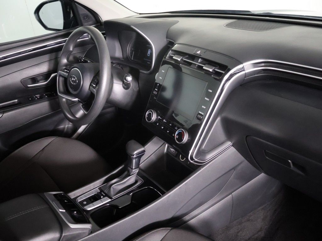 Used 2023 Black Hyundai SEL image 24