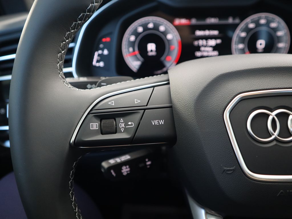 Thumbnail: 2026 Audi Q7 - 13