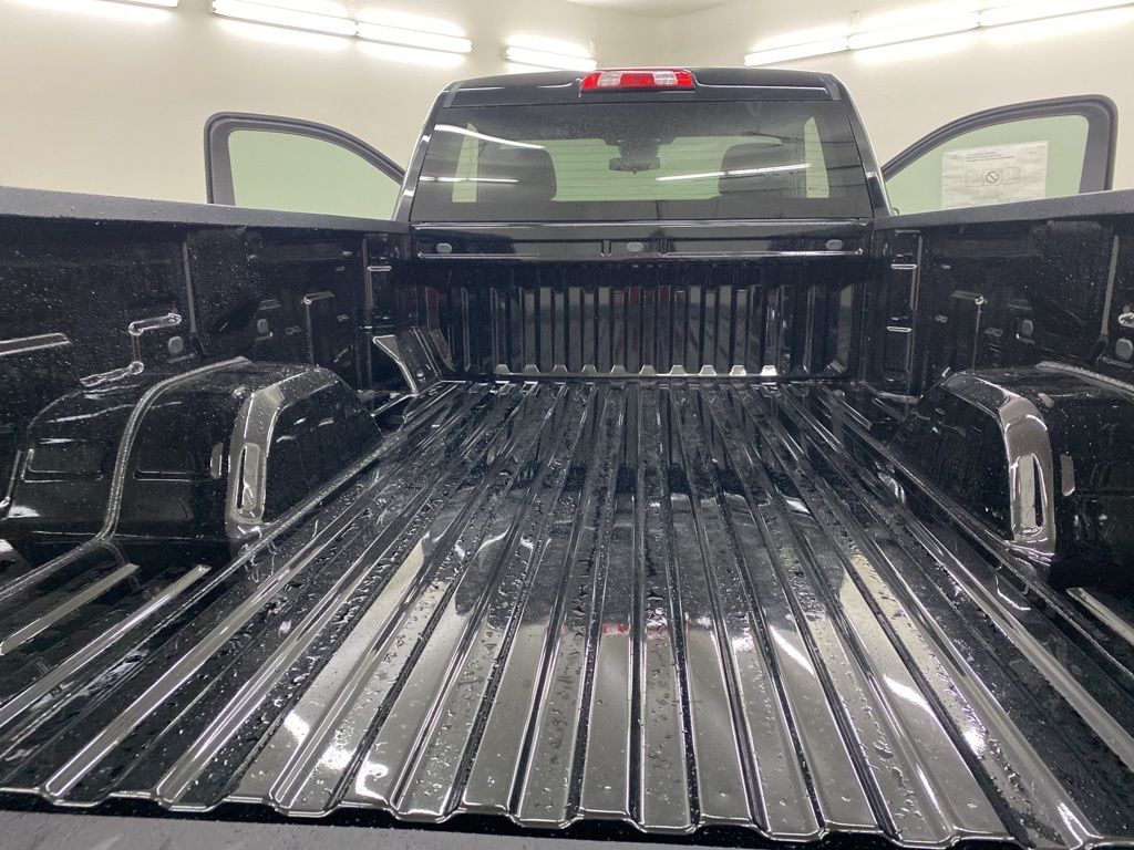 2024 GMC Sierra 1500 Pro photo