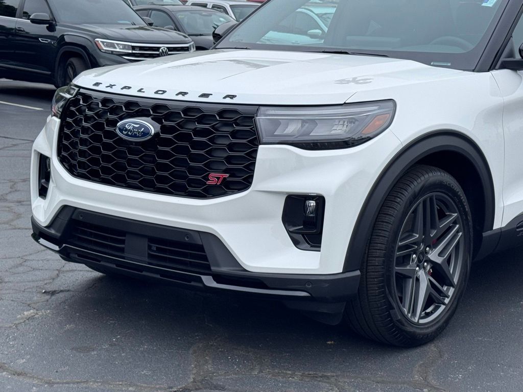 FordExplorer40