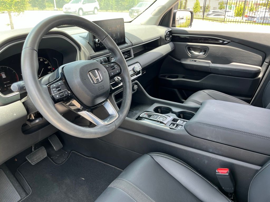 Thumbnail: 2024 Honda Pilot - 17