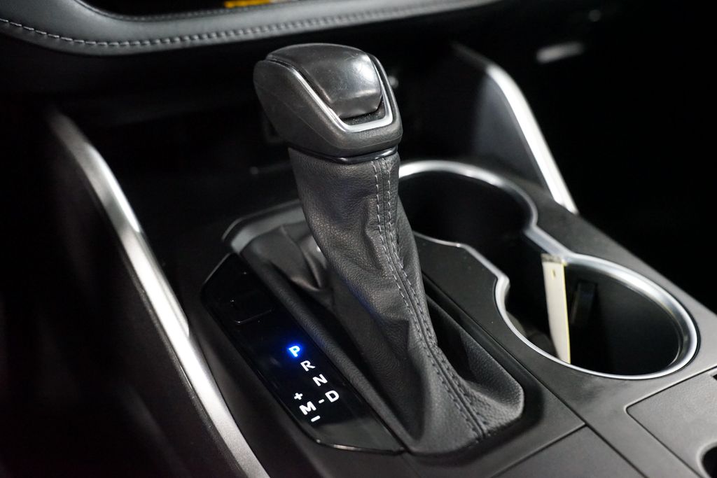 Thumbnail: 2024 Toyota Highlander - 22