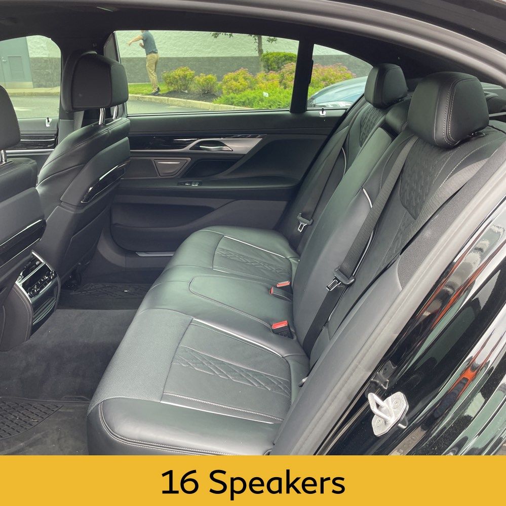 2021 BMW 7-Series 750i xDrive photo