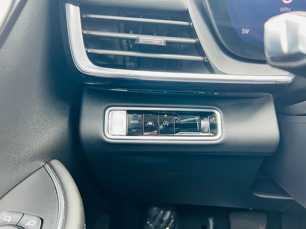 Thumbnail: 2025 Buick Envision - 17