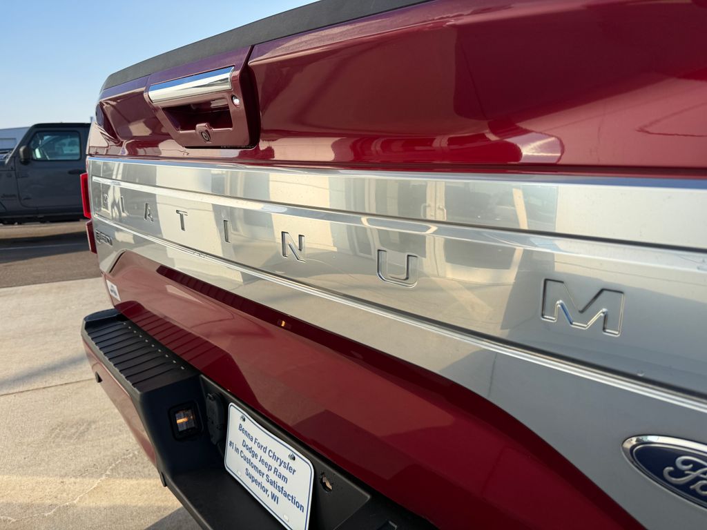Used 2015 Red Ford Platinum image 18