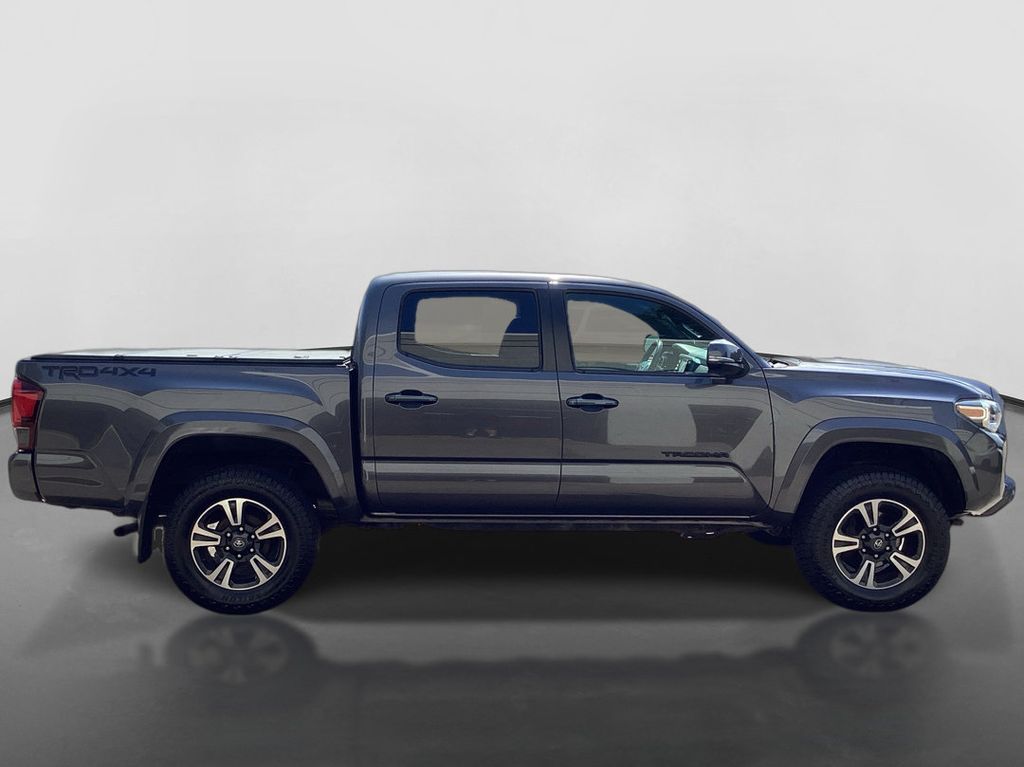 Used 2018 Toyota Tacoma Truck
