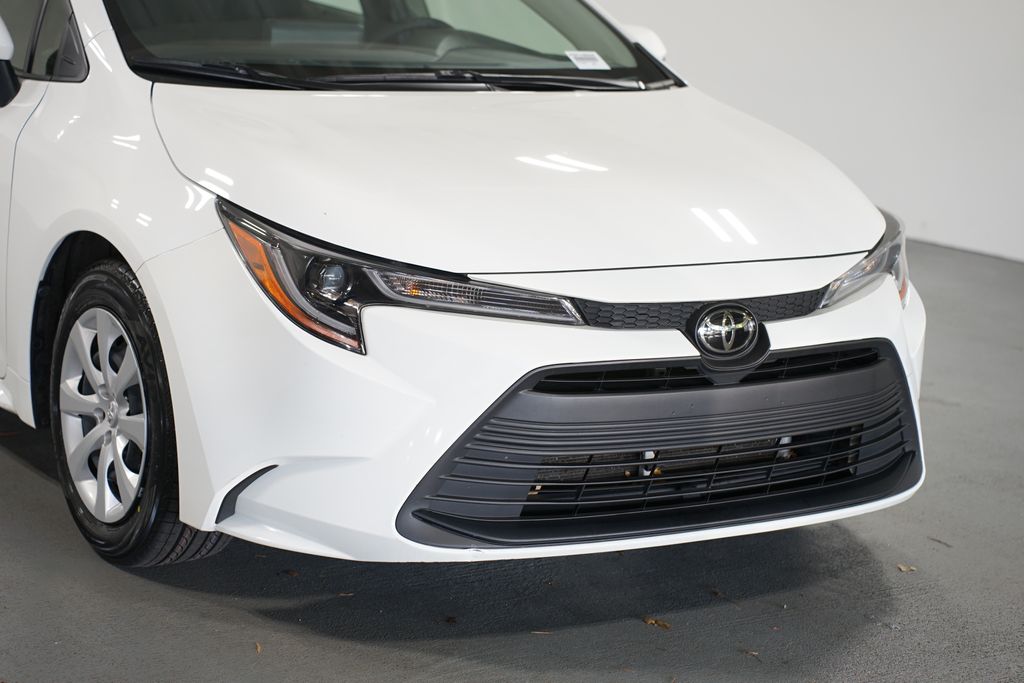 Thumbnail: 2023 Toyota Corolla - 4