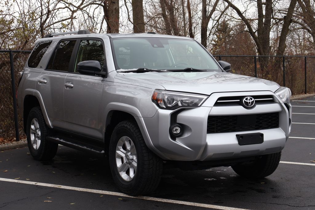Thumbnail: 2024 Toyota 4Runner - 10
