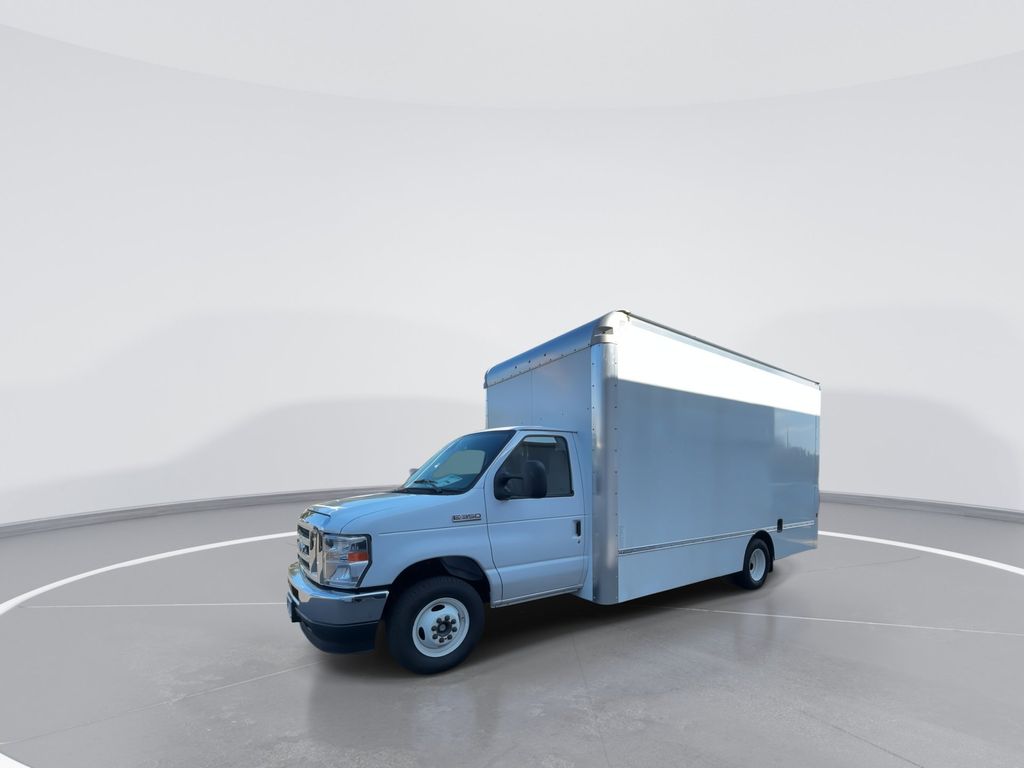 New 2024 Oxford White Ford E-350 SRW image 6