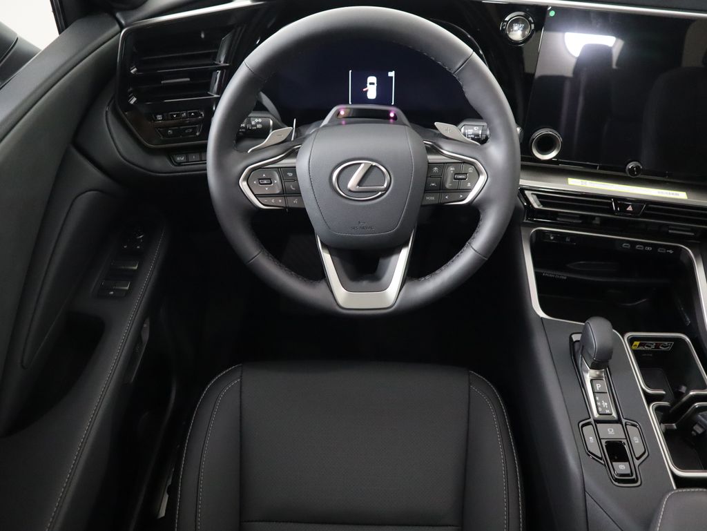 Thumbnail: 2026 Lexus TX - 10
