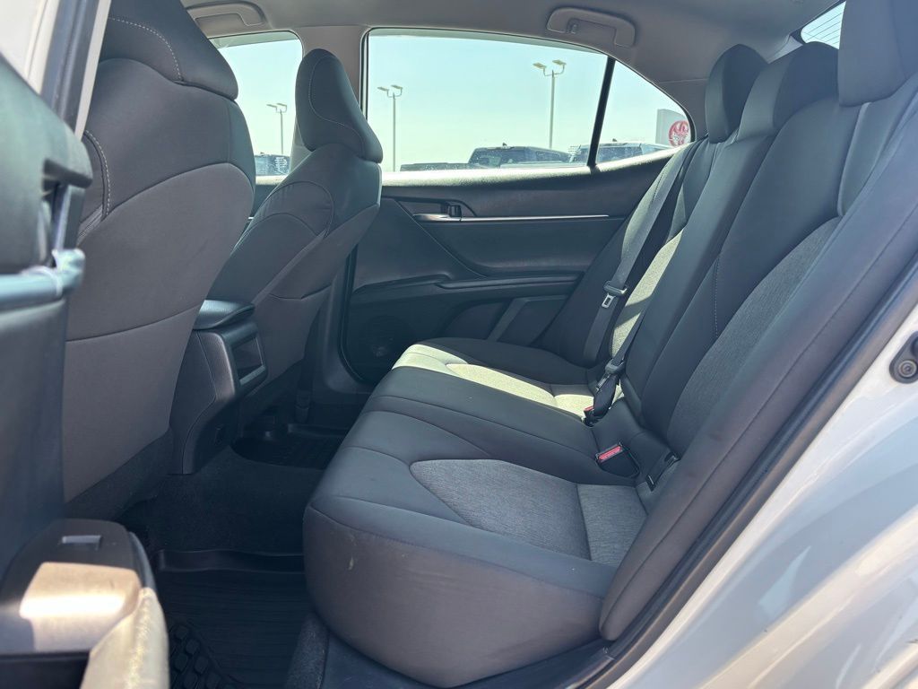 2023 Toyota Camry LE photo