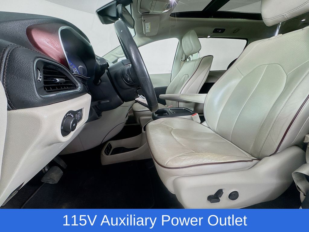 Used Car 2019 Chrysler Pacifica  Limited For Sale Under $20,000 In Austin, Texas