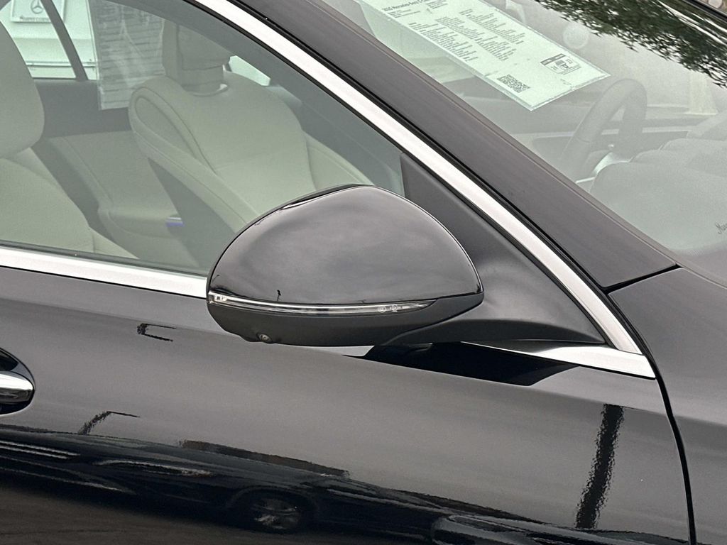 Thumbnail: 2025 Mercedes-Benz C-Class - 18