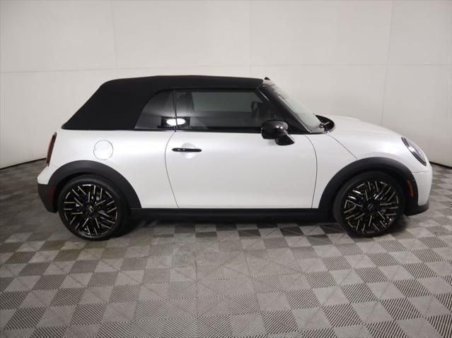 Thumbnail: 2026 MINI Cooper - 12